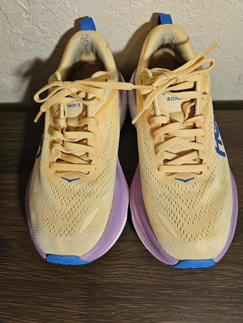 HOKA ONE ONE Bondi 8 Women's 6.5 Beautiful Impala/Cyclamen (Retired Colorway)